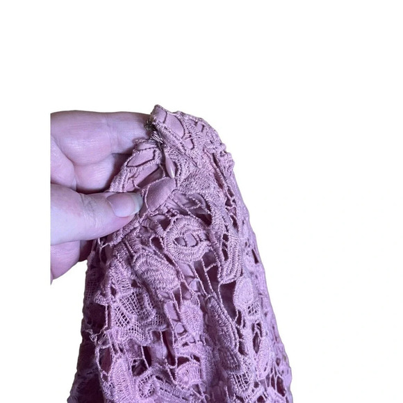 Champagne & Strawberry Elastic Waist Layered Crochet Lace A-line Sz Medium Pink - Picture 5 of 9